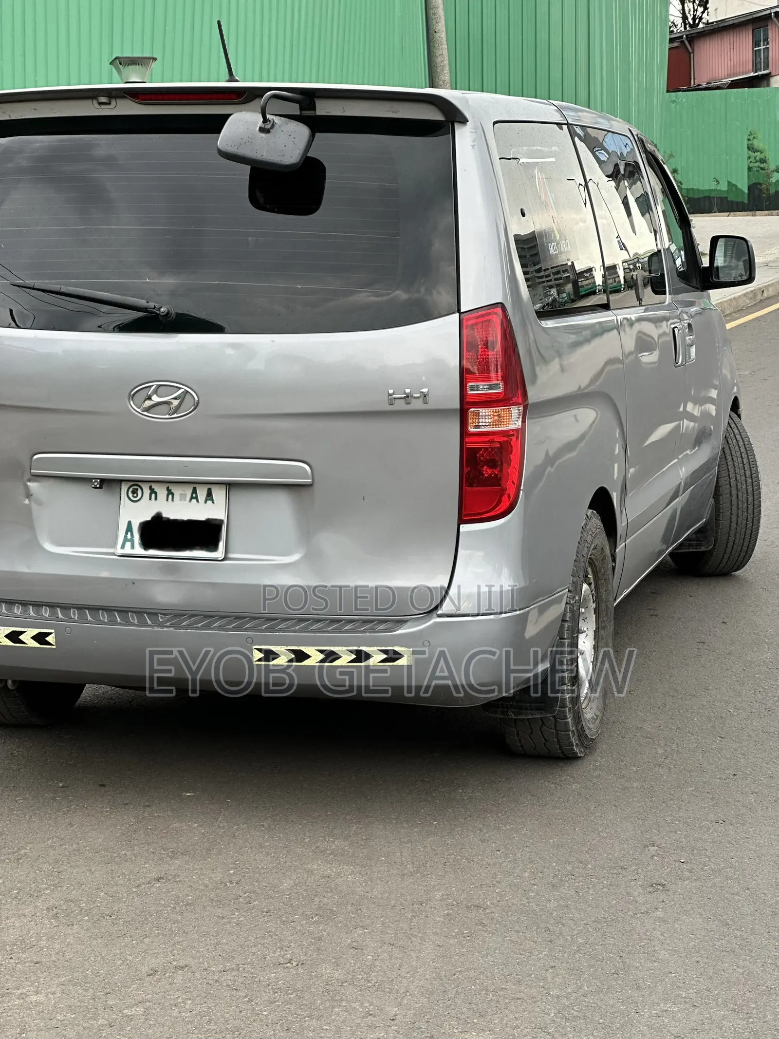 Hyundai H1 2017 Silver