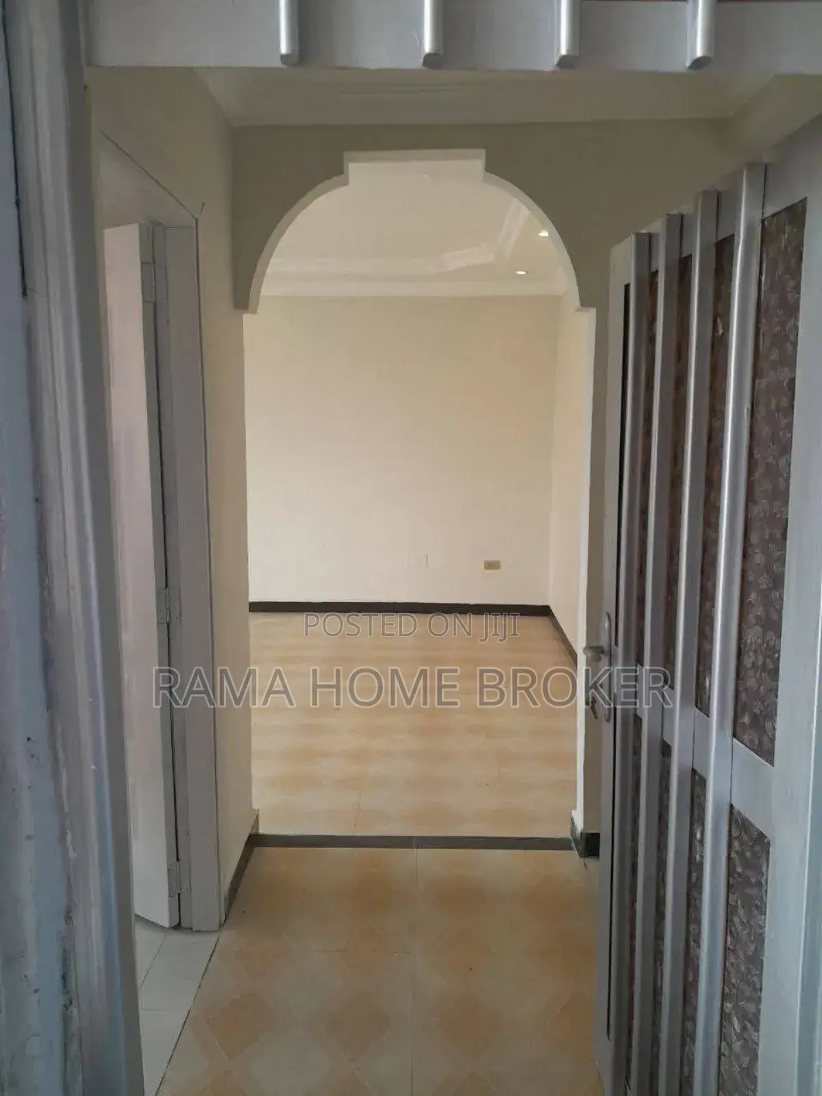 Furnished 3bdrm Condo in Yeka for sale