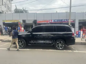 Toyota Land Cruiser 4.5 V8 TD GX-R 2010 Black