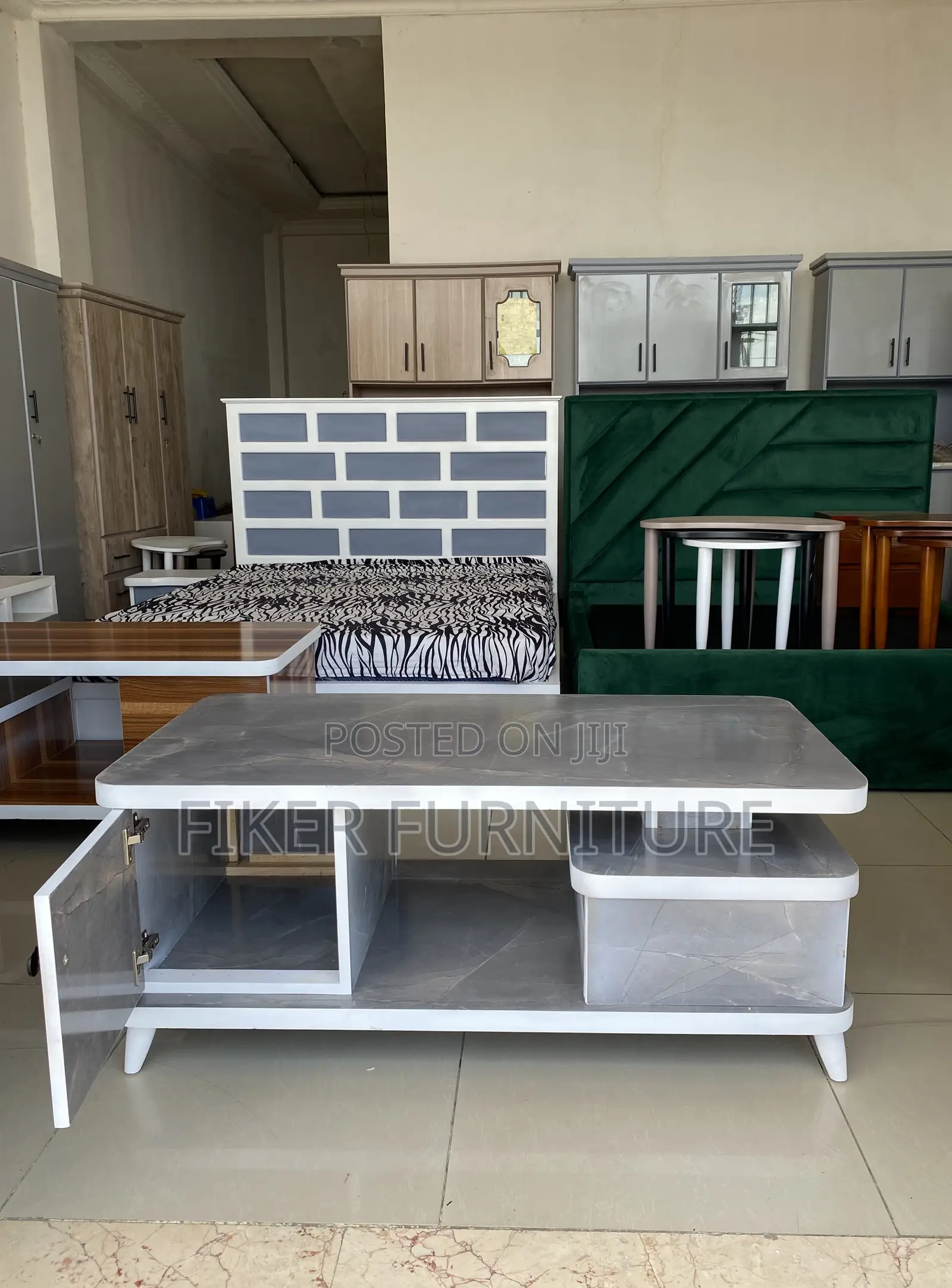 Laminate Center Tables