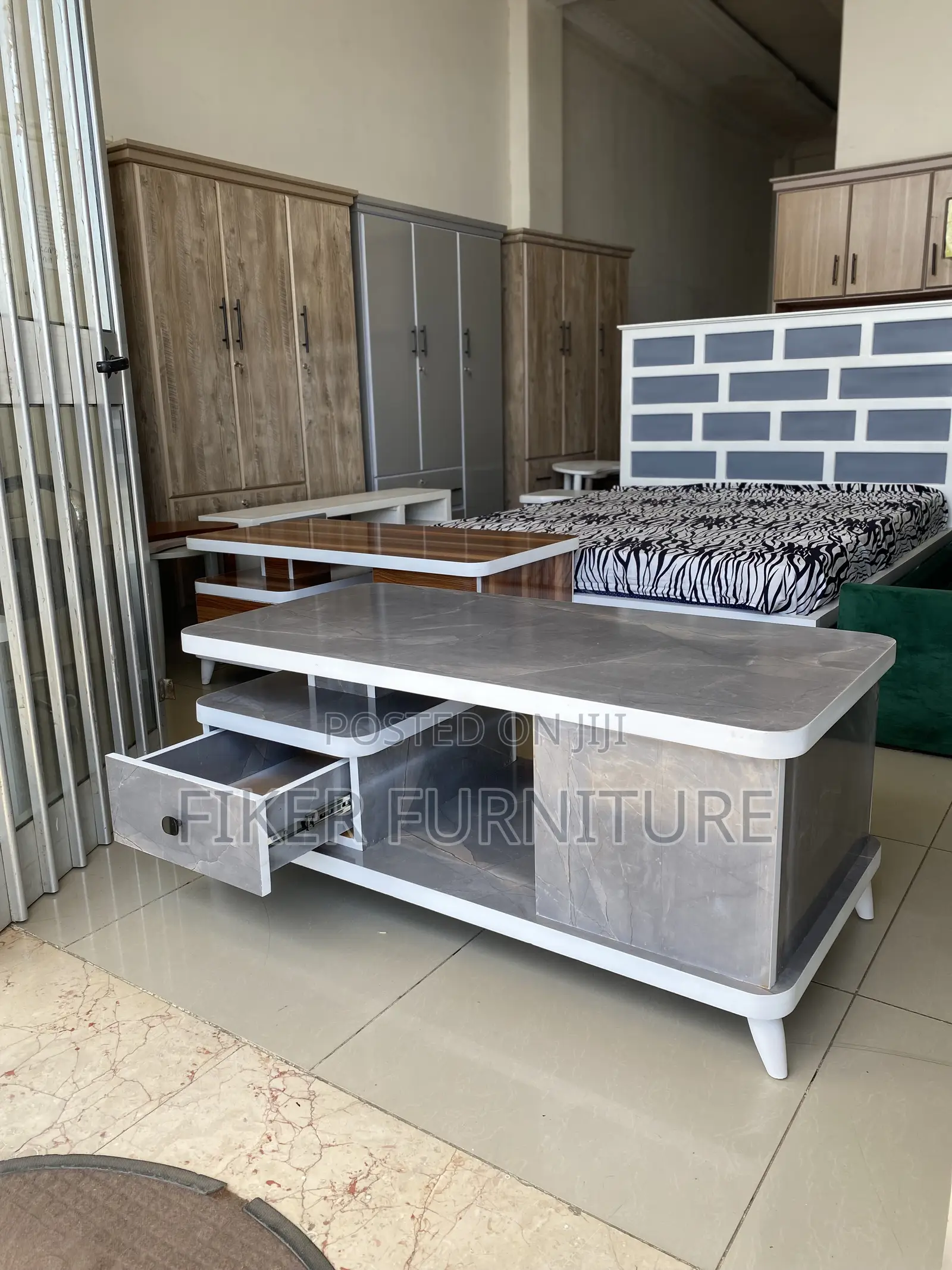 Laminate Center Tables