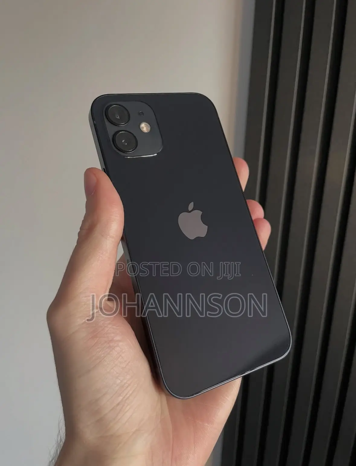 Apple iPhone 12 64 GB Black