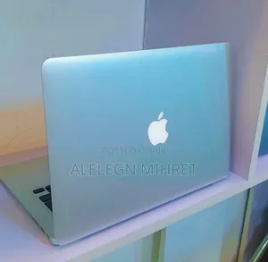 New Laptop Apple MacBook Air 2017 8GB Intel Core I5 SSD 256GB