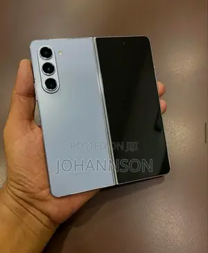 Photo - Samsung Galaxy Z Fold 5 256 GB