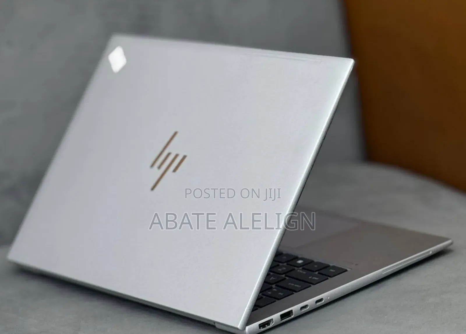 New Laptop HP ZBook Firefly 14 G7 32GB Intel Core I7 SSD 512GB