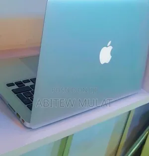 New Laptop Apple MacBook Air 2017 8GB Intel Core I5 SSD 256GB