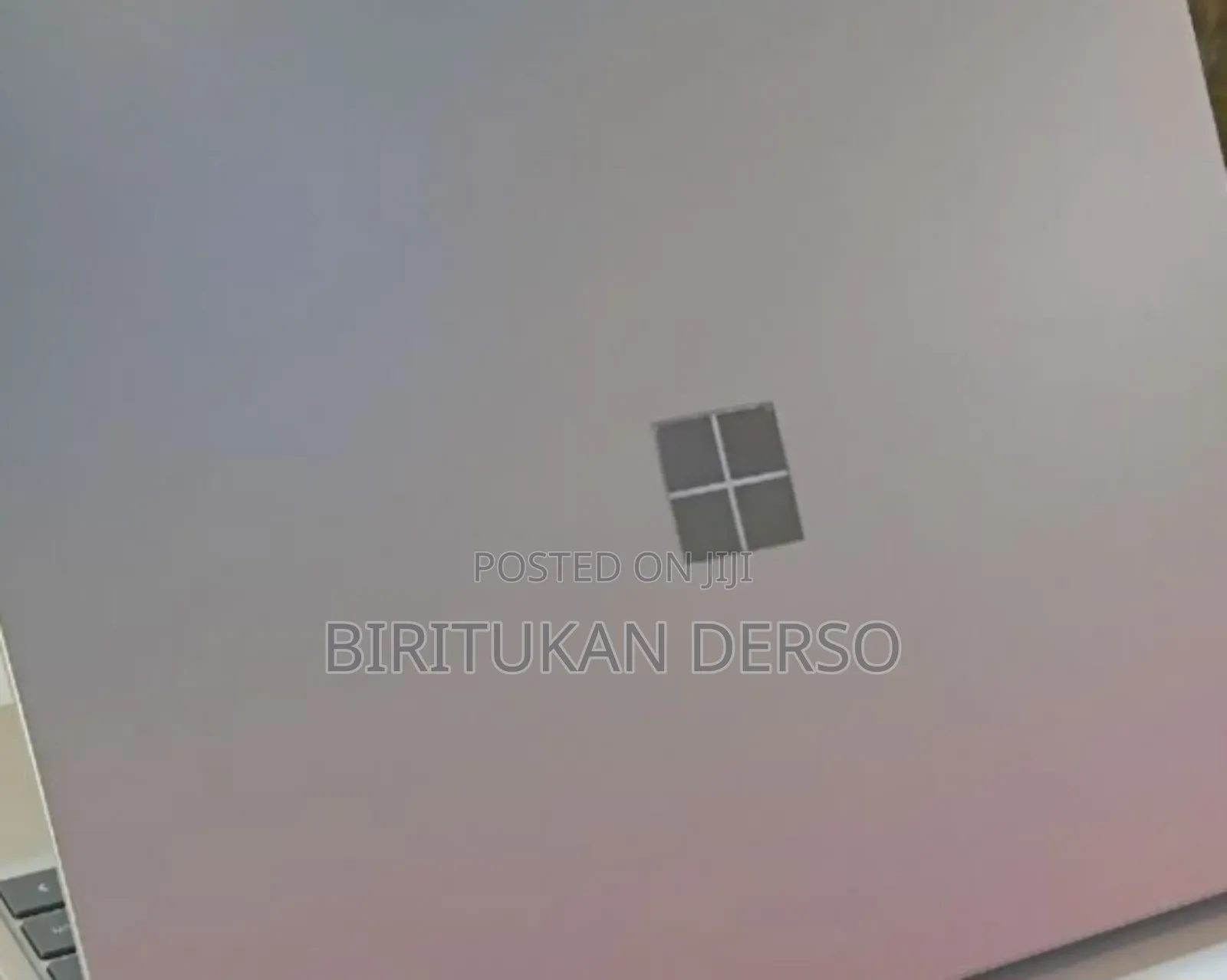 New Laptop Microsoft Surface Laptop 8GB Intel Core I5 SSD 128GB