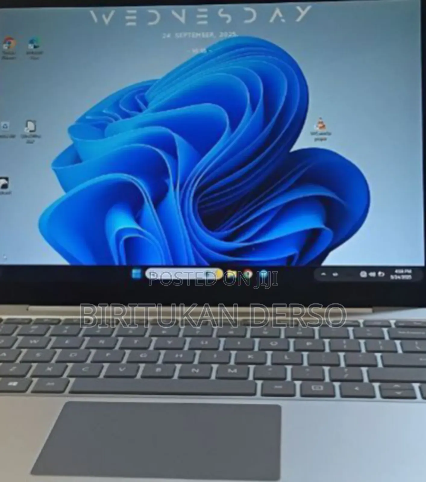 New Laptop Microsoft Surface Laptop 8GB Intel Core I5 SSD 128GB