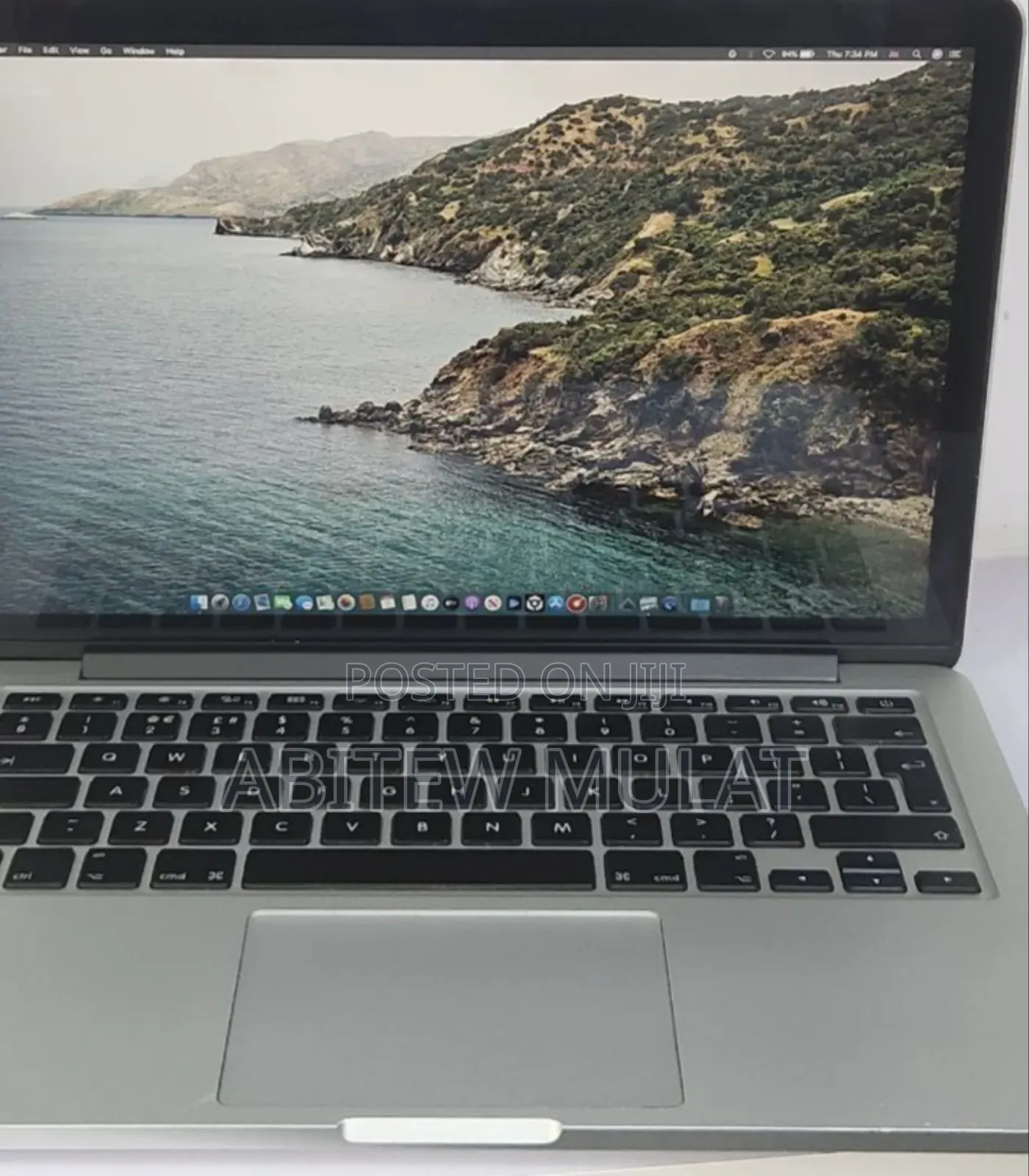New Laptop Apple MacBook Pro 2015 8GB Intel Core I5 SSD 256GB