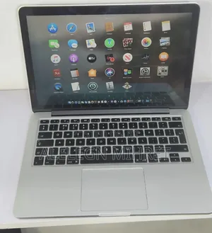 New Laptop Apple MacBook Pro 2015 8GB Intel Core I5 SSD 256GB