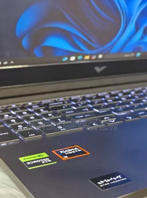 New Laptop HP Victus 15 16GB AMD Ryzen 5 SSD 512GB