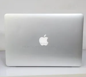 New Laptop Apple MacBook Pro 2015 8GB Intel Core I5 SSD 256GB