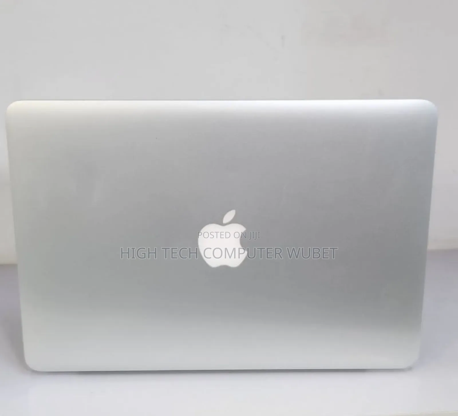 New Laptop Apple MacBook Pro 2015 8GB Intel Core I5 SSD 256GB