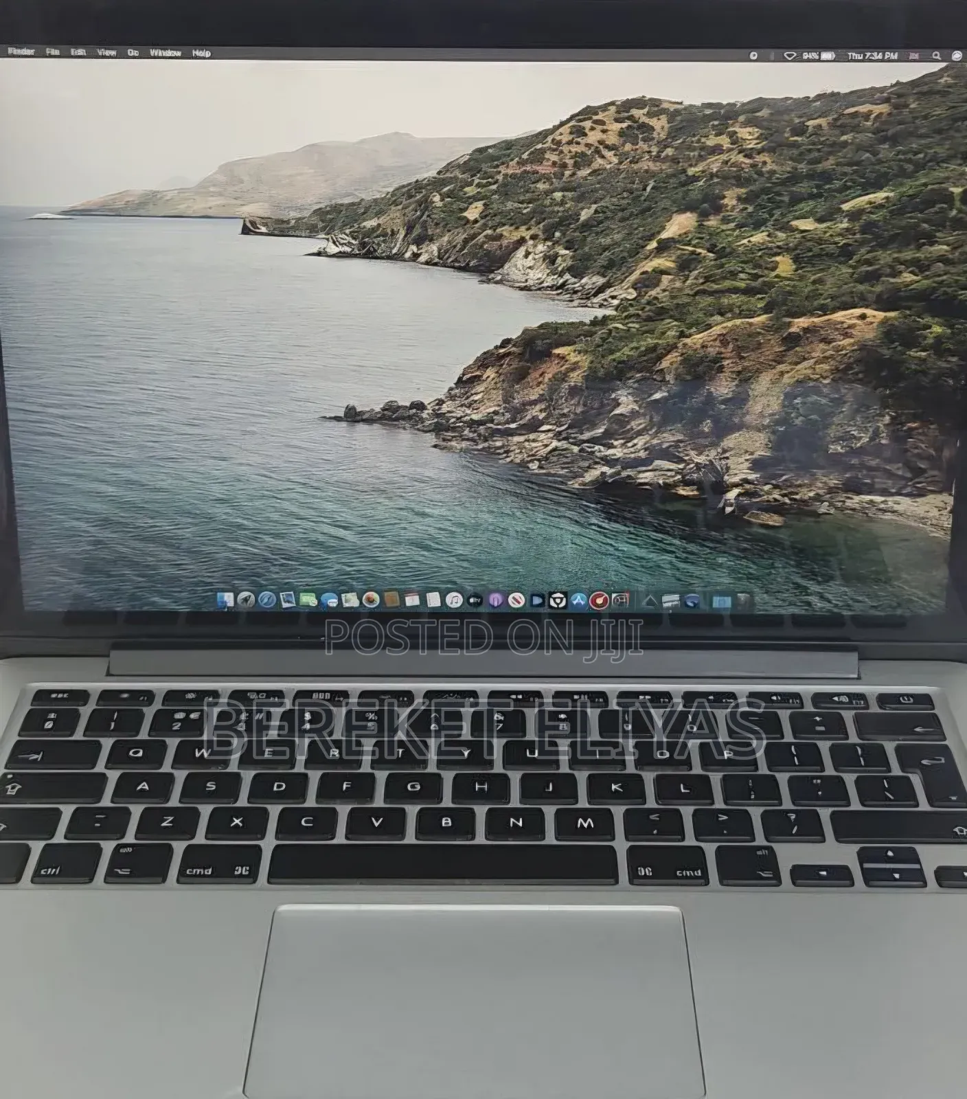 New Laptop Apple MacBook Pro 2015 8GB Intel Core I5 SSD 256GB