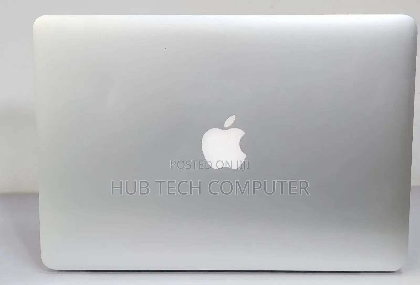 New Laptop Apple MacBook Pro 2015 8GB Intel Core I5 SSD 256GB