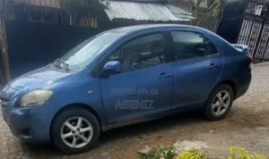 Toyota Yaris 1.3 2006 Blue