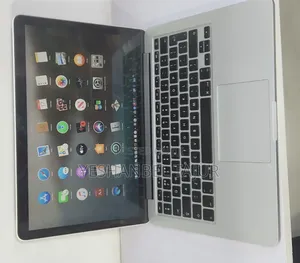 New Laptop Apple MacBook 2015 8GB Intel Core I5 SSD 256GB