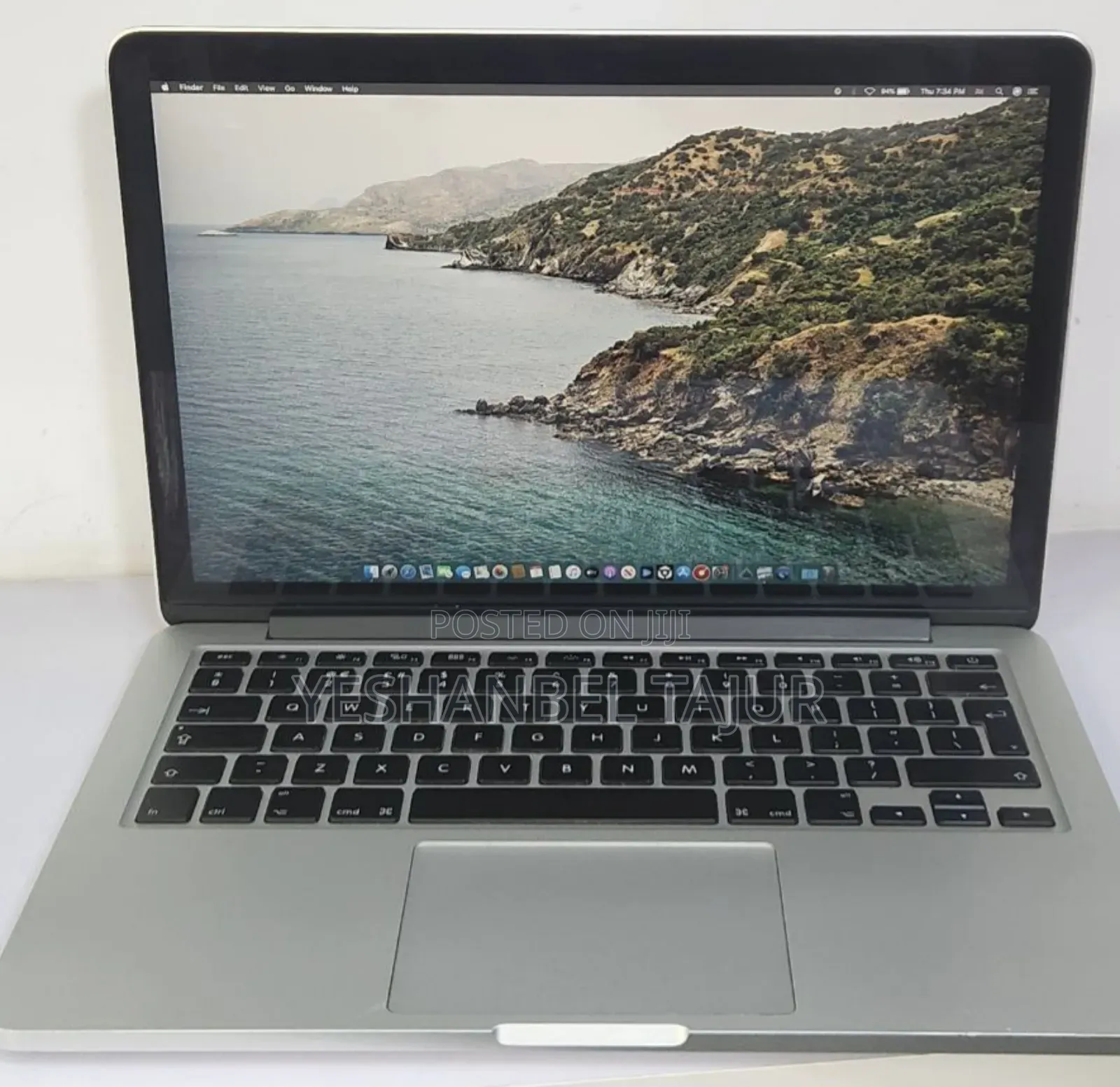 New Laptop Apple MacBook 2015 8GB Intel Core I5 SSD 256GB