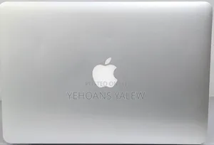 New Laptop Apple MacBook Pro 2015 8GB Intel Core I5 SSD 256GB