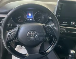 Toyota C-HR 2021 Gray