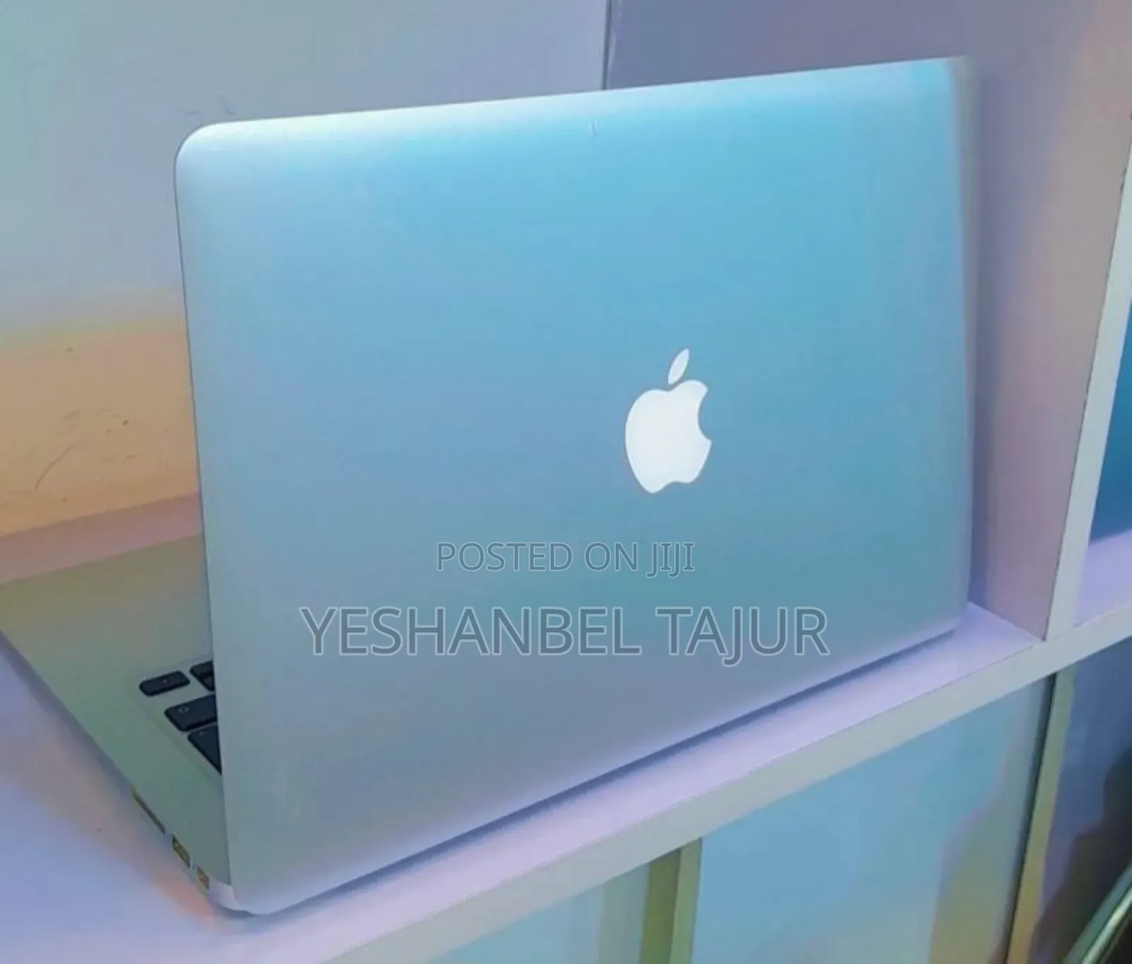 New Laptop Apple MacBook Air 2017 8GB Intel Core i5 SSD 256GB