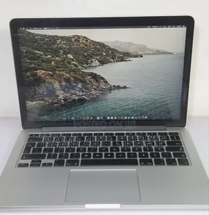 New Laptop Apple MacBook Pro 2015 8GB Intel Core I5 SSD 256GB