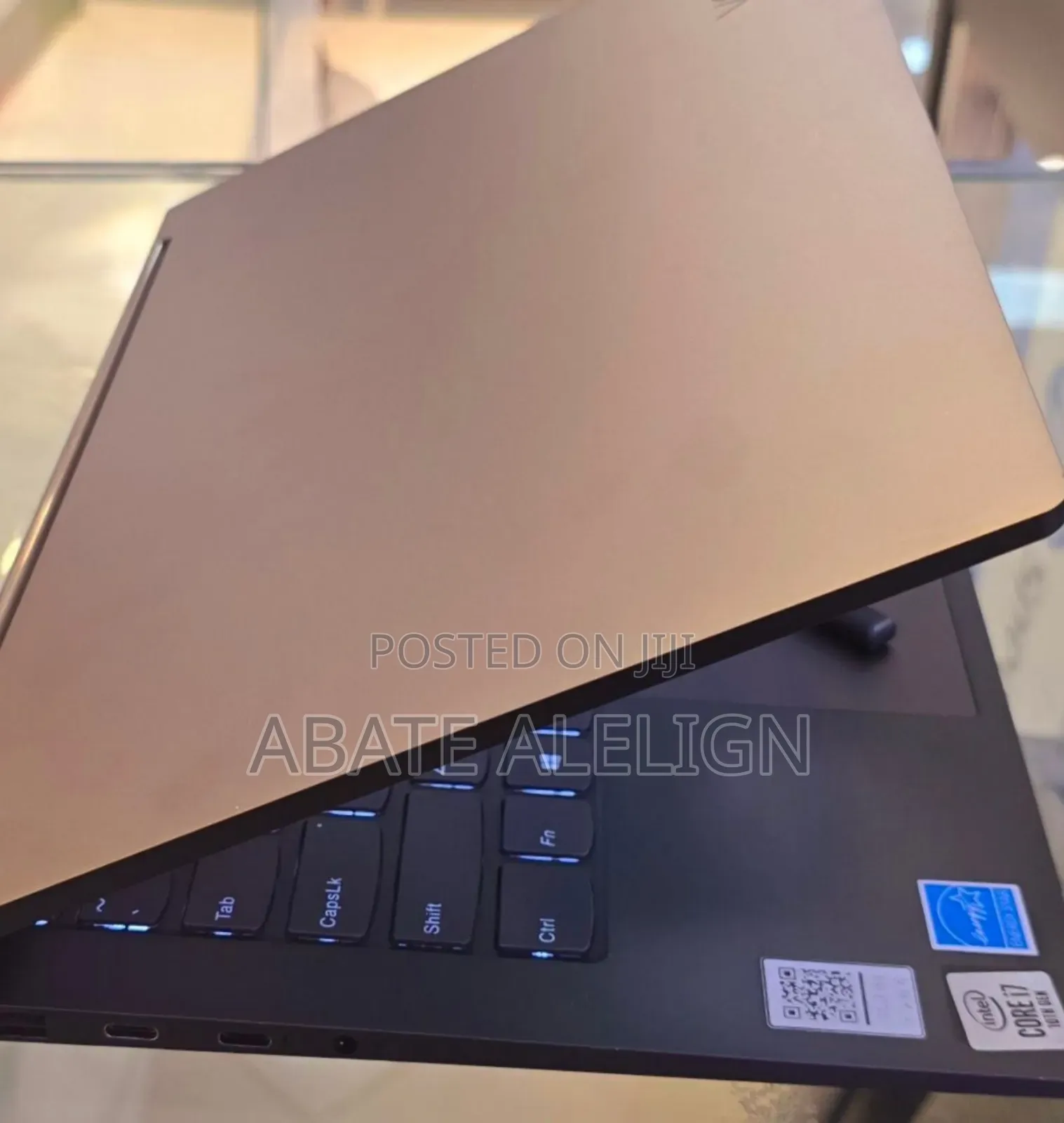 New Laptop Lenovo Yoga 7i 16GB Intel Core I7 SSD 1T