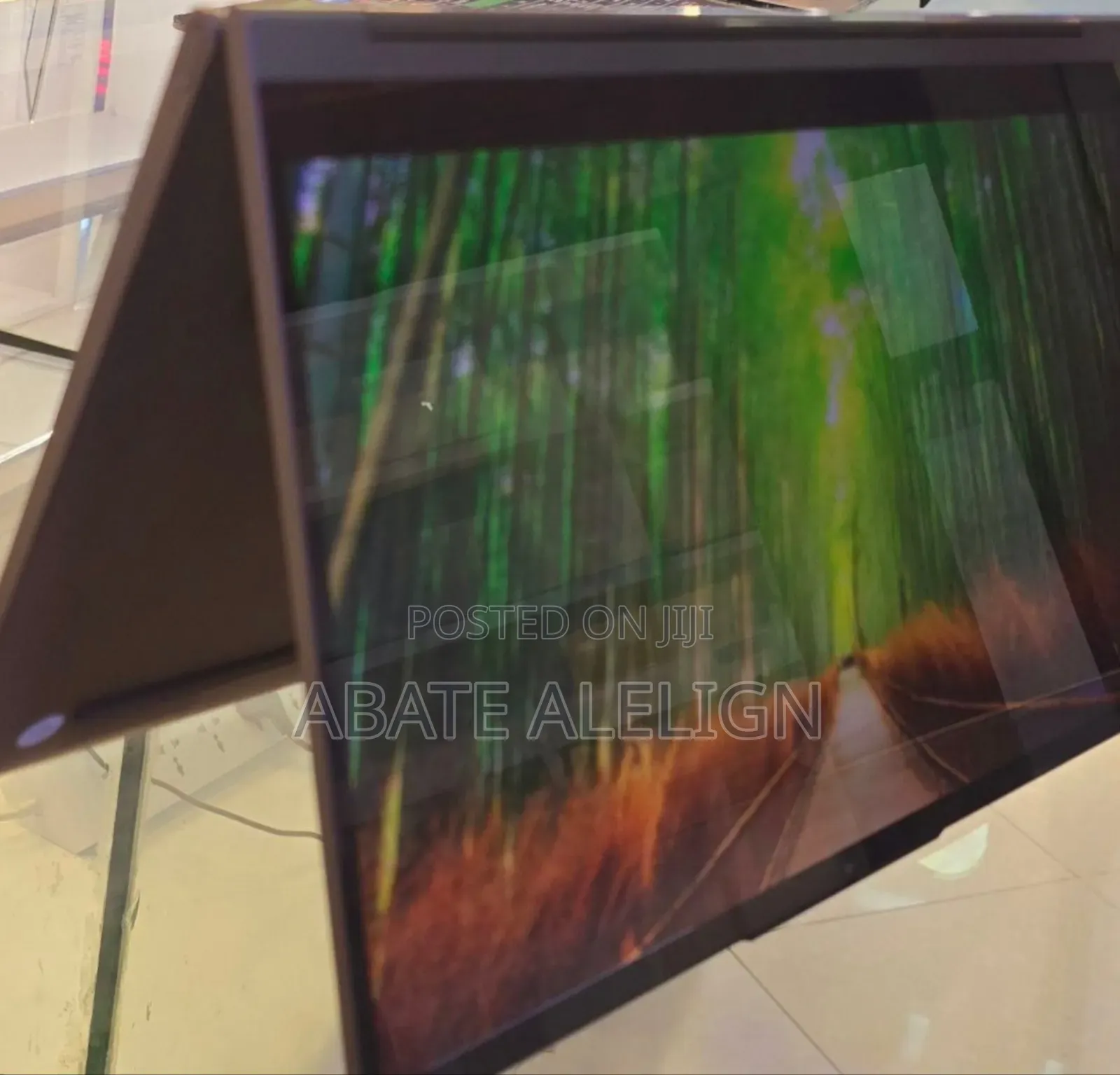 New Laptop Lenovo Yoga 7i 16GB Intel Core I7 SSD 1T