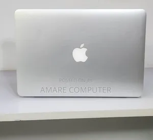 Photo - New Laptop Apple MacBook Pro 2015 8GB Intel Core I5 SSD 256GB