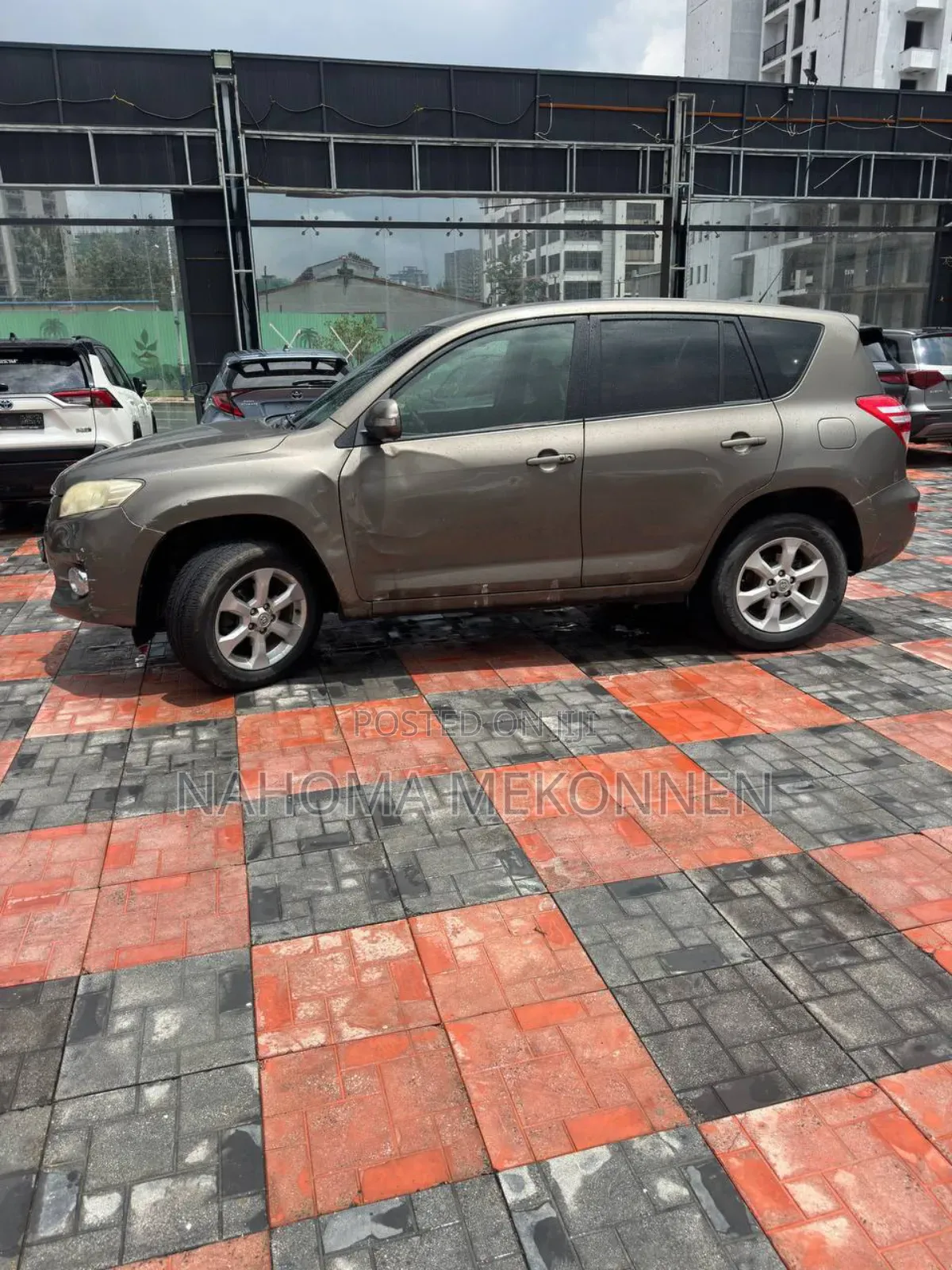 Toyota RAV4 2012 Brown