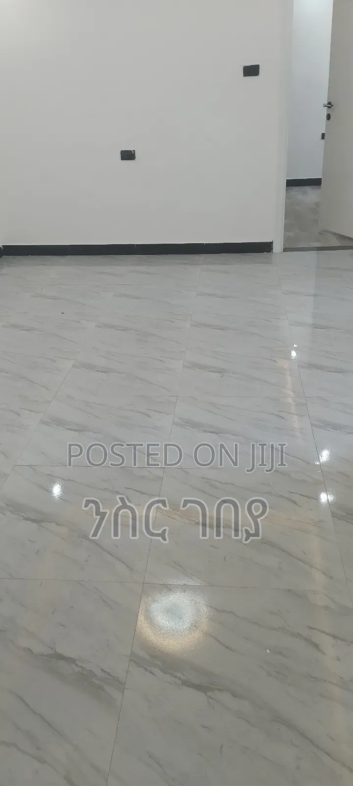 Furnished 2bdrm Condo in Ayat Mekedonia, Yeka for rent