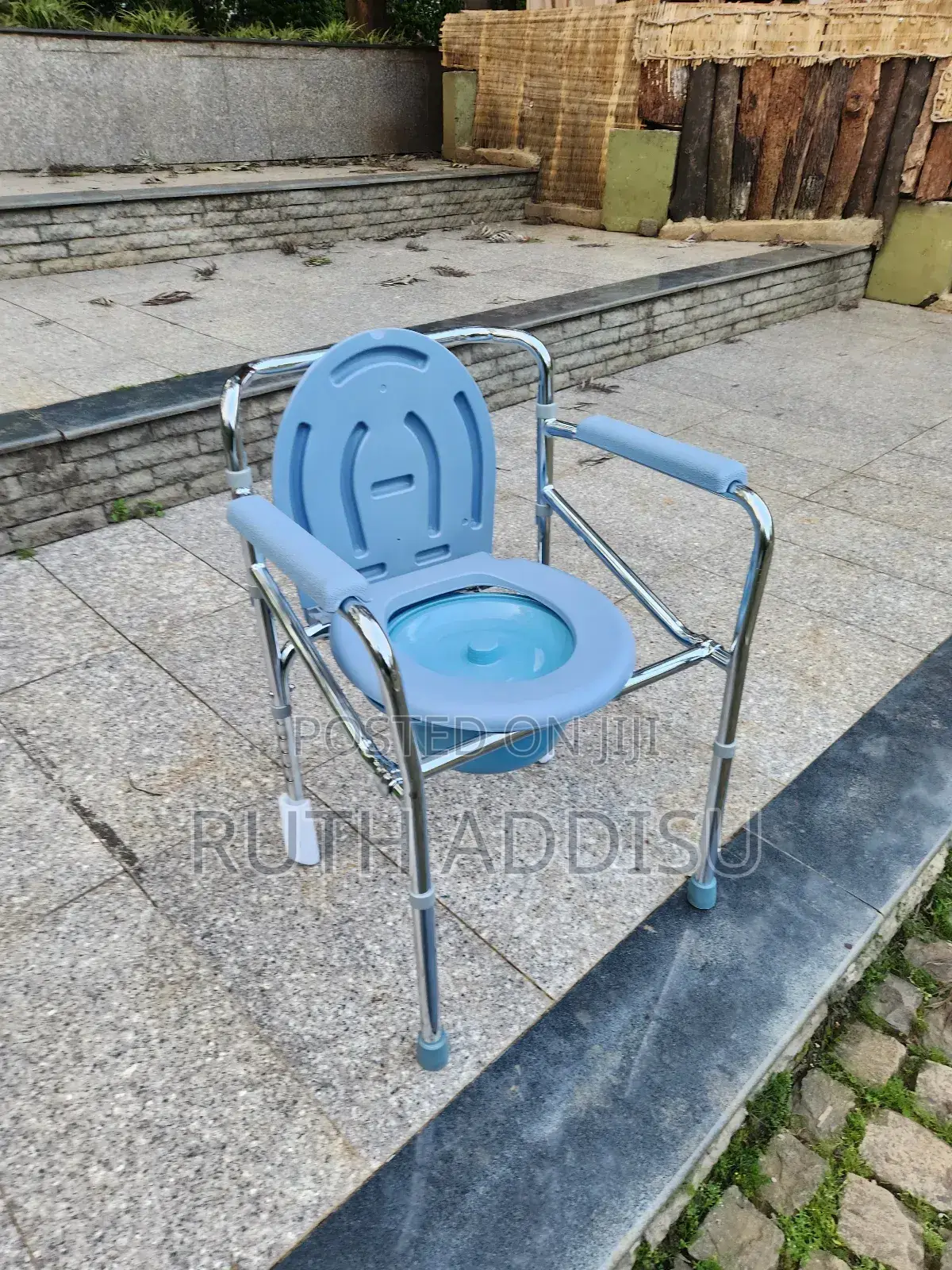 Toilet Chair Adjustable Height Commode Chair癈我toilet Chair段的poty Chair