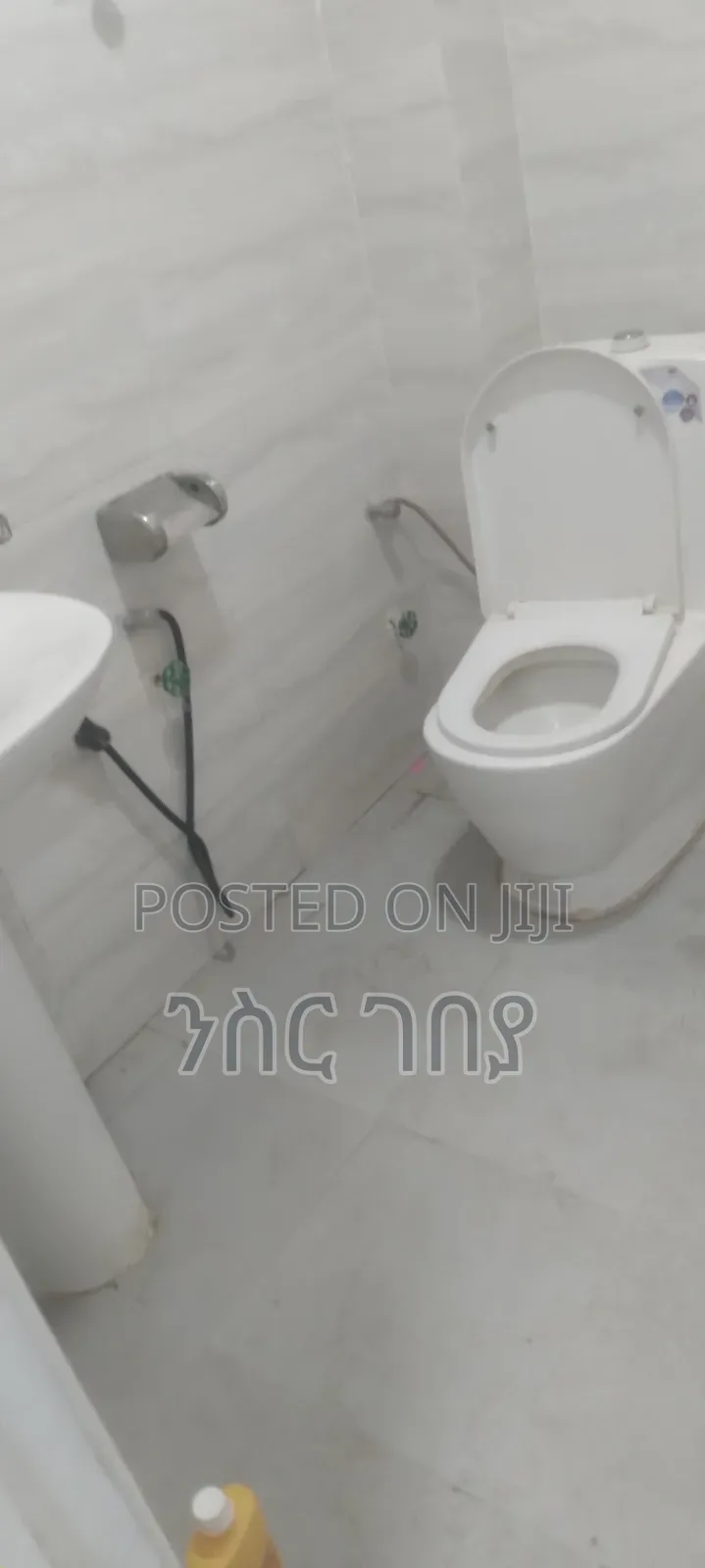 Furnished 3bdrm Condo in Ayat 49, 40/60, Yeka for rent