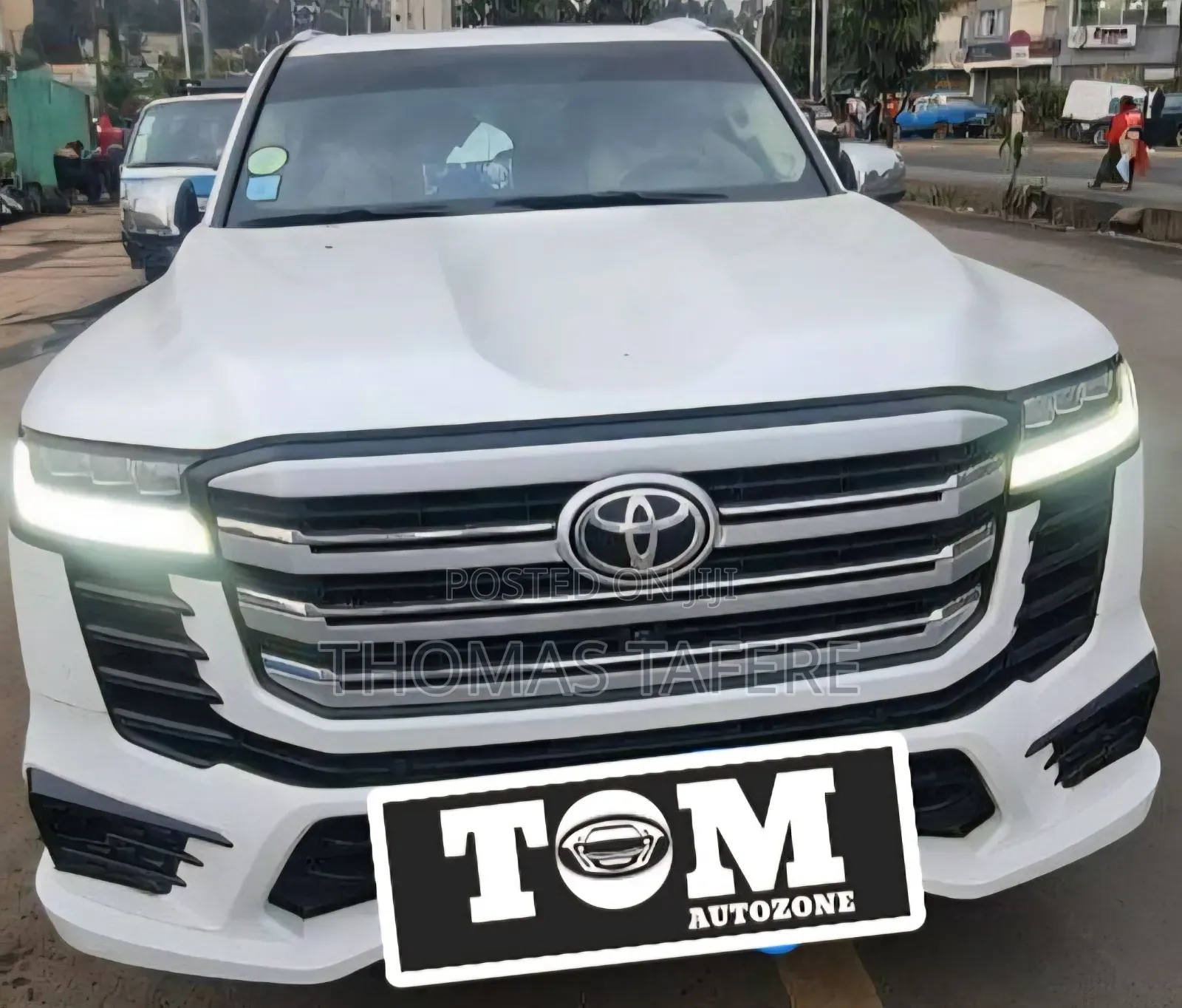 Toyota Land Cruiser 2023 White