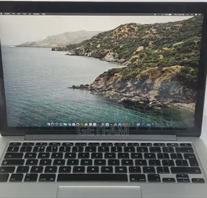 New Laptop Apple MacBook 2015 8GB Intel Core I5 SSD 256GB