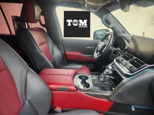 Toyota Land Cruiser 2023 White