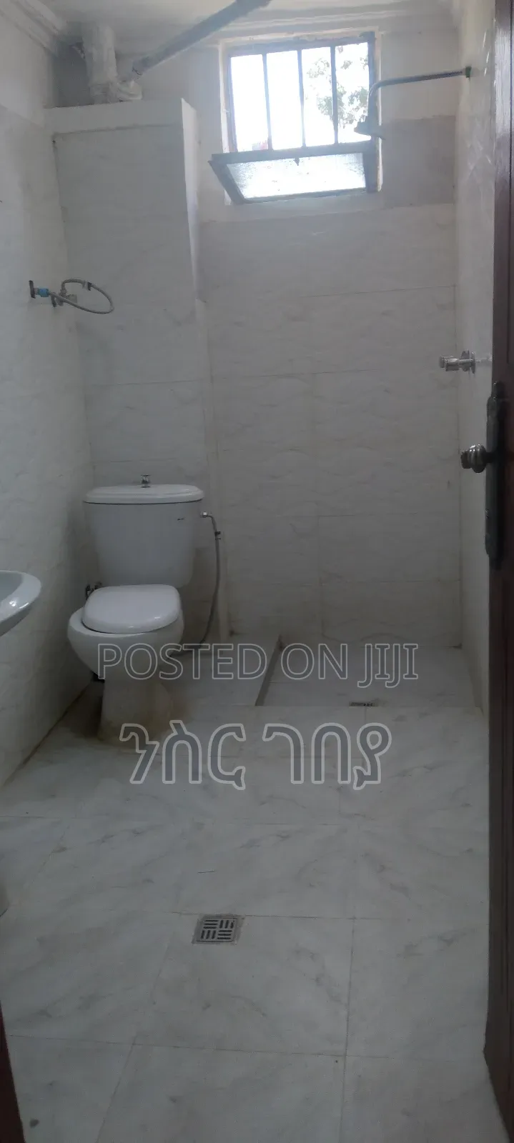 Furnished 2bdrm Condo in Ayat Mekedonia, Yeka for rent