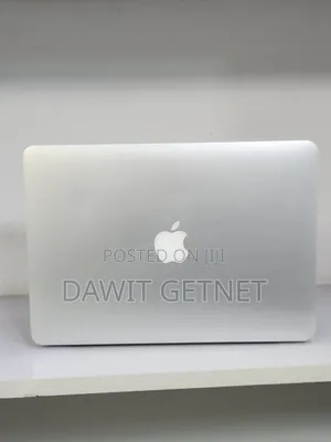 Photo - New Laptop Apple MacBook Pro 2015 8GB Intel Core I5 SSD 256GB