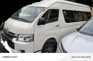 Photo - Toyota HiAce 2021 White