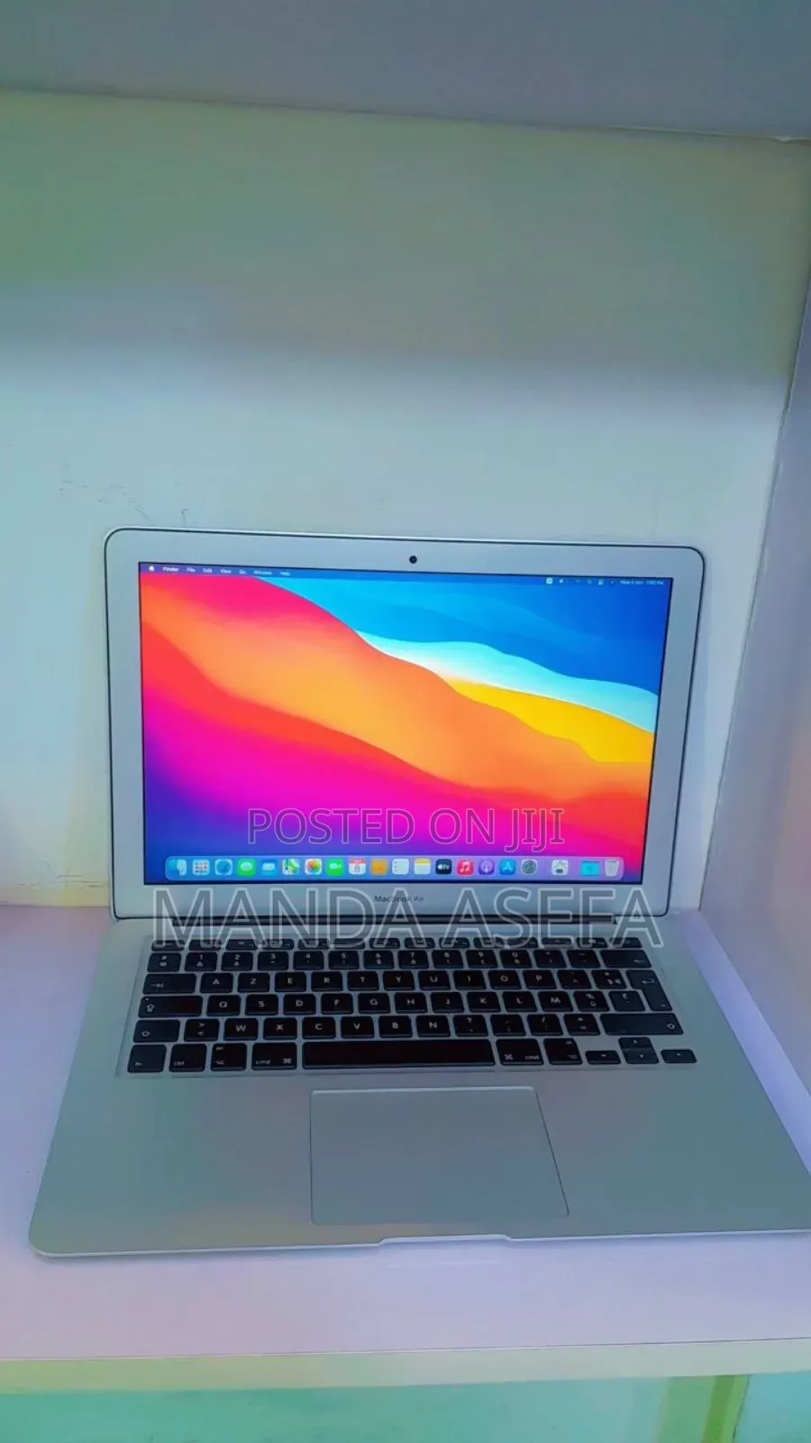 New Laptop Apple MacBook Air 2017 8GB Intel Core I5 SSD 256GB