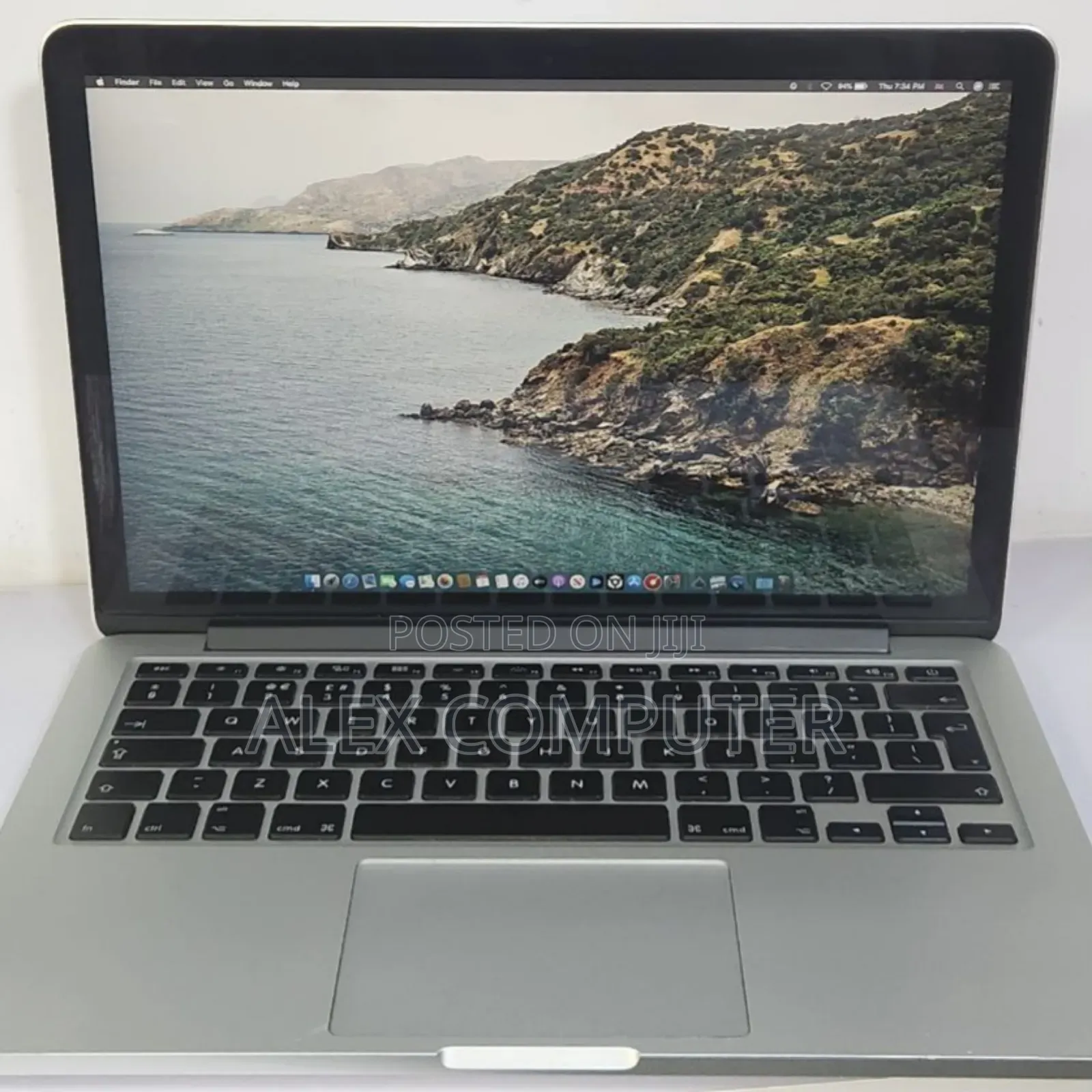 New Laptop Apple MacBook Pro 2015 8GB Intel Core I5 SSD 256GB