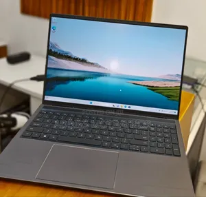 New Laptop Dell Inspiron 15 16GB Intel Core I5 SSD 512GB