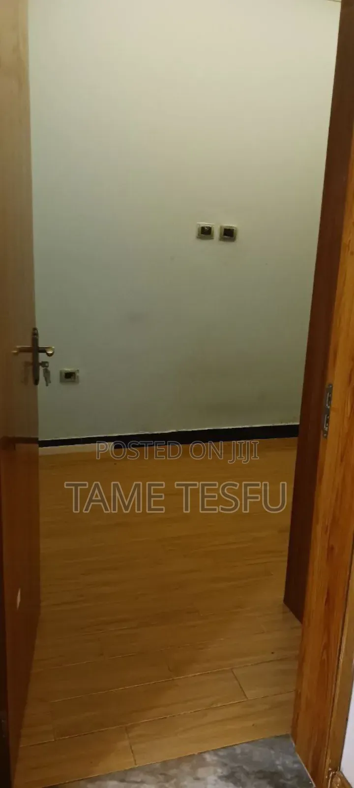 4bdrm House in ወሰን ህልስደ, Yeka for sale