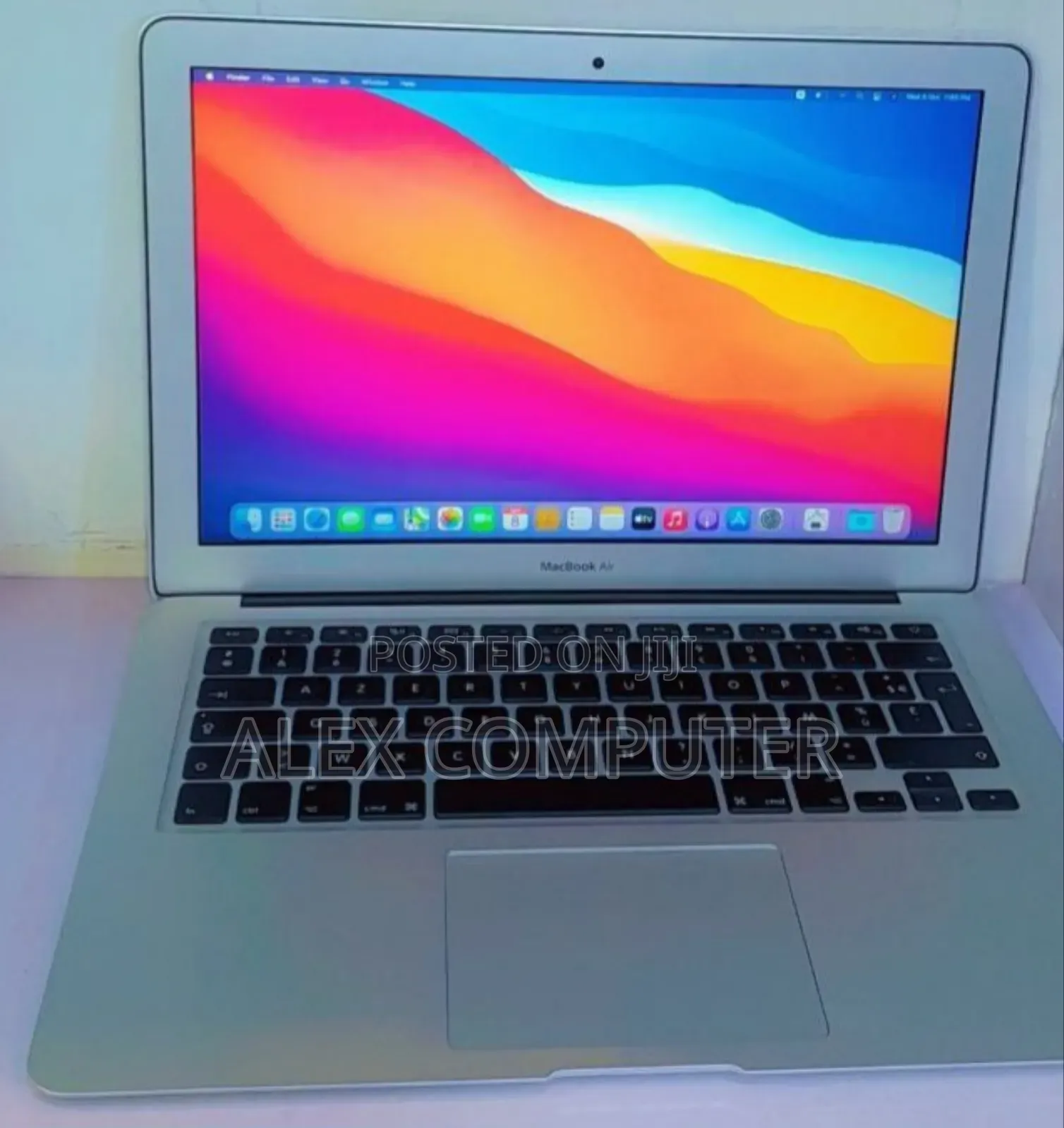 New Laptop Apple MacBook Air 2017 8GB Intel Core I5 SSD 256GB