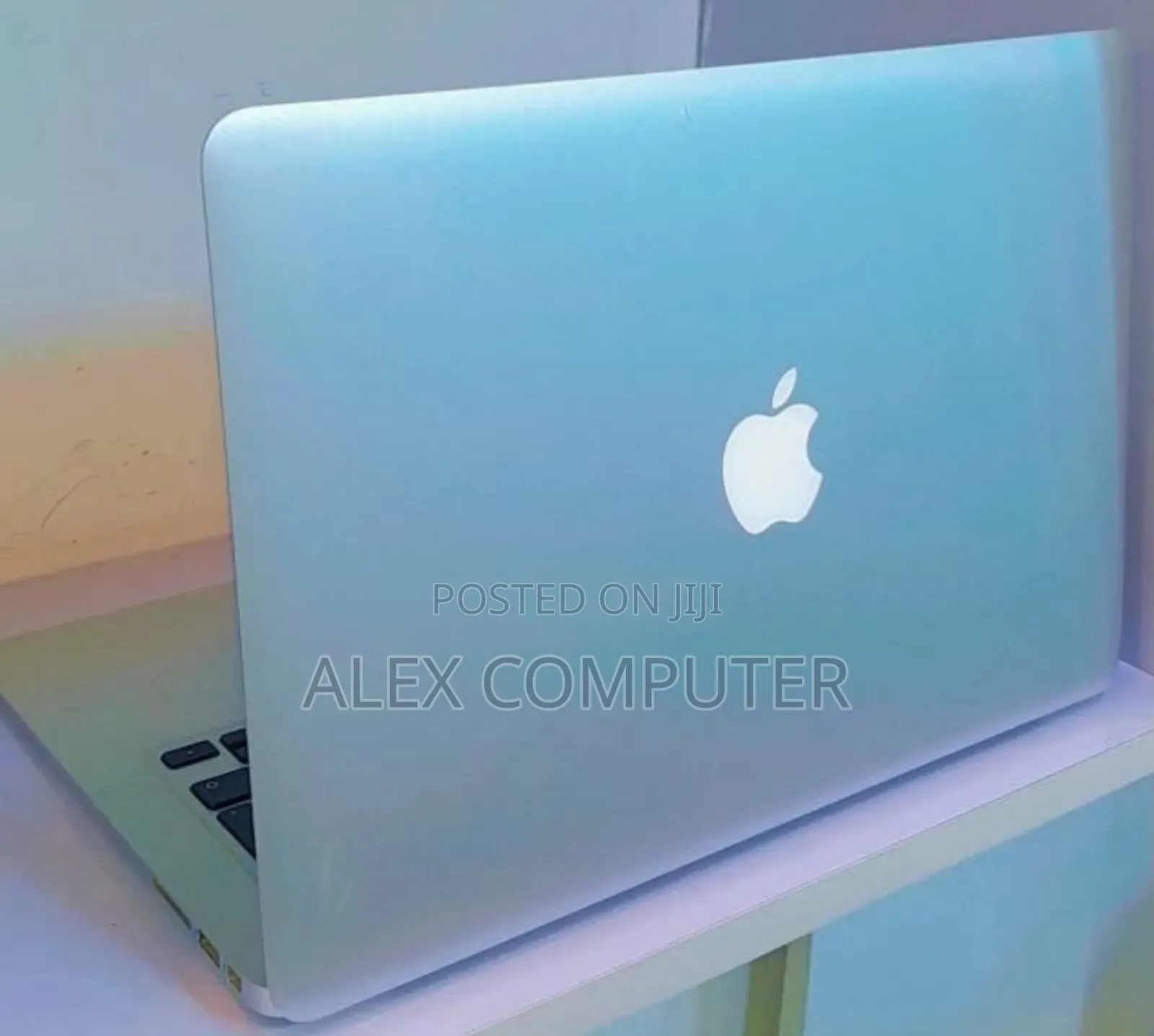 New Laptop Apple MacBook Air 2017 8GB Intel Core I5 SSD 256GB