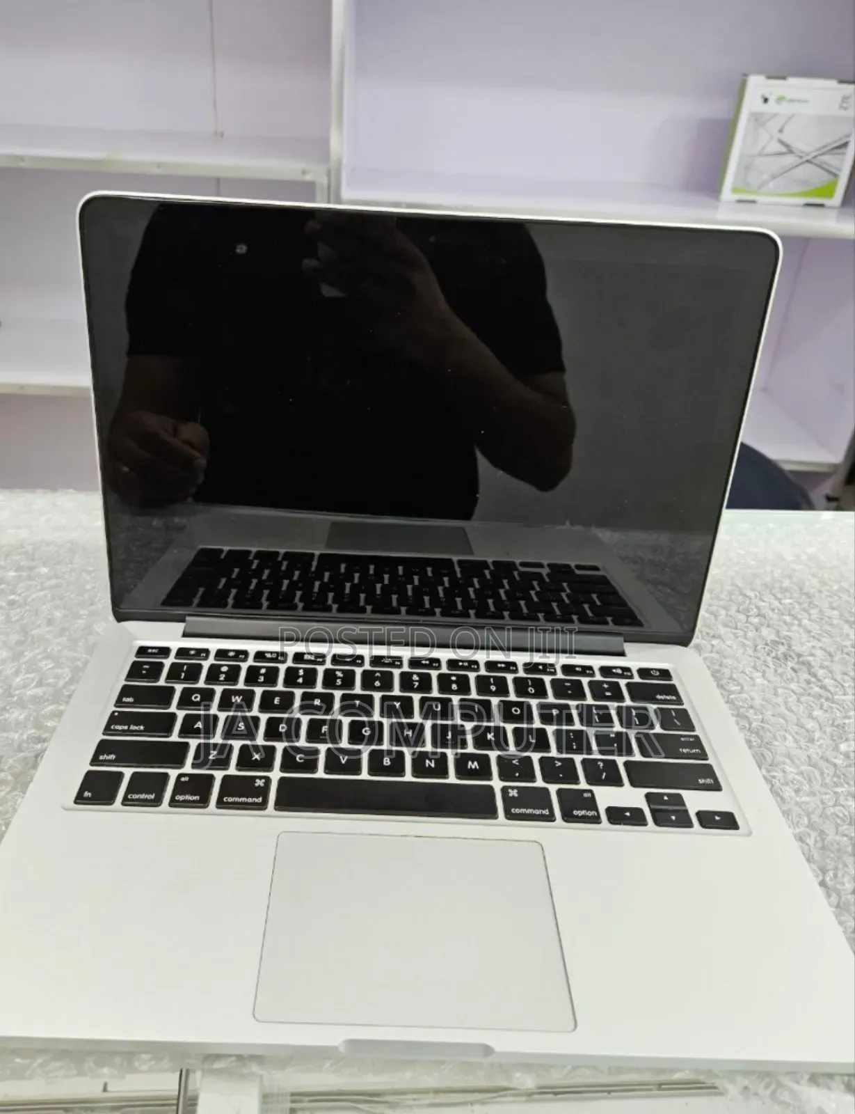 New Laptop Apple MacBook Pro 2014 8GB Intel Core I5 SSD 128GB