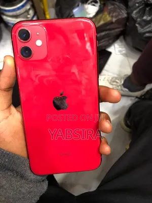 New Apple iPhone 11 64 GB Red