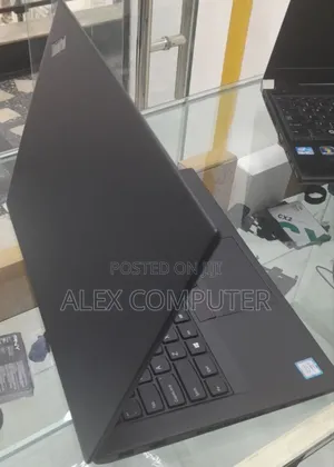 Photo - New Laptop Lenovo ThinkPad T470s 16GB Intel Core I5 SSD 512GB