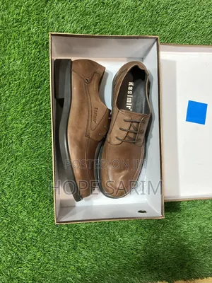 Comfortable Shoes ምቻት ያላቸው ጫማች