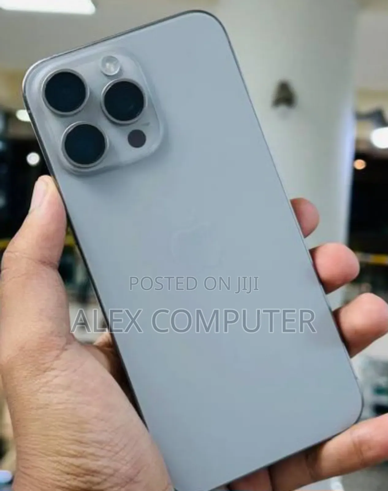 New Apple iPhone 15 Pro Max 256 GB